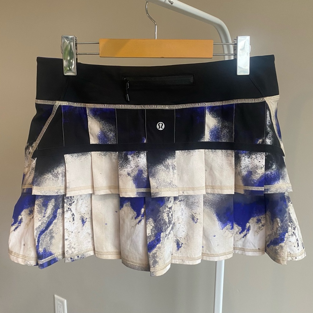 RARE Lululemon Pace Setter Running Skirt SIZE 8 regular length